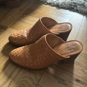 Madewell woven heeled clogs